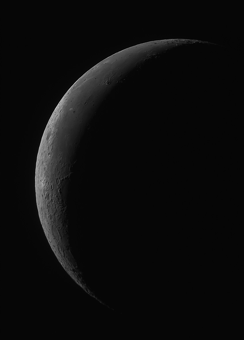 Mond - 26 Tage alt (13.4% beleuchtet)